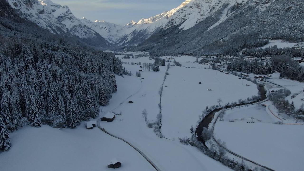 Alpen Gasthof Apartments Hohe Burg Trins Esterno foto